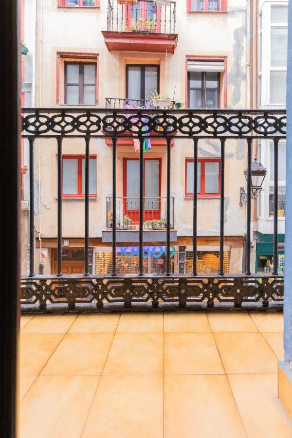 Beautiful Old Town By Next Stop Bilbao Esterno foto