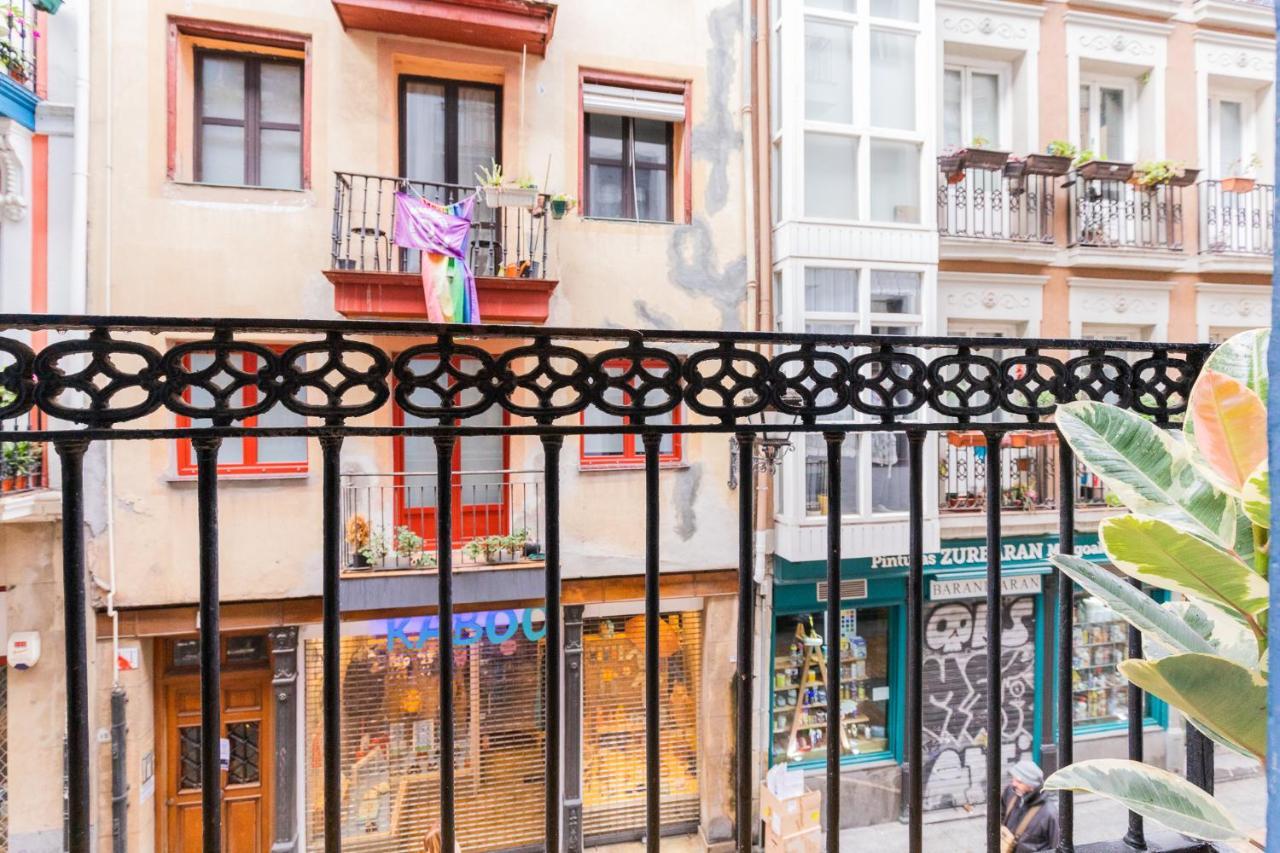 Beautiful Old Town By Next Stop Bilbao Esterno foto